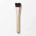 Gua Sha-Inspired Foundation Brush - Smooth coverage &amp; lift effect
