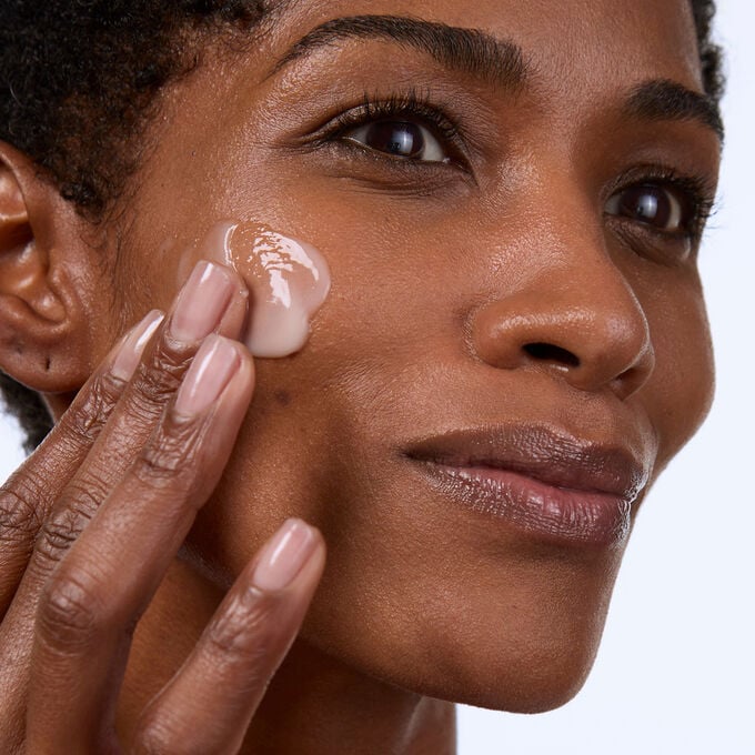 Super Restorative Remodelling Serum 30ml pack and packaging
