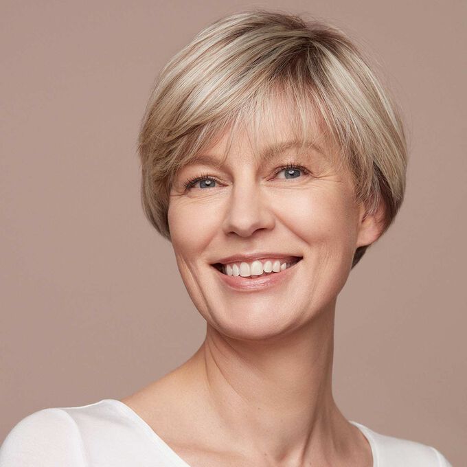 Skin Illusion SPF15 Natural Hydrating Foundation