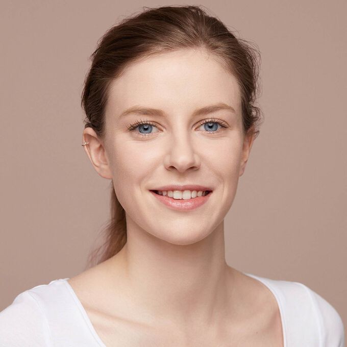 Skin Illusion SPF15 Natural Hydrating Foundation