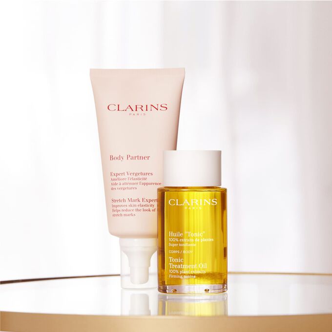 Tonic Treatment Oil close-up pack and aromatic fragrance