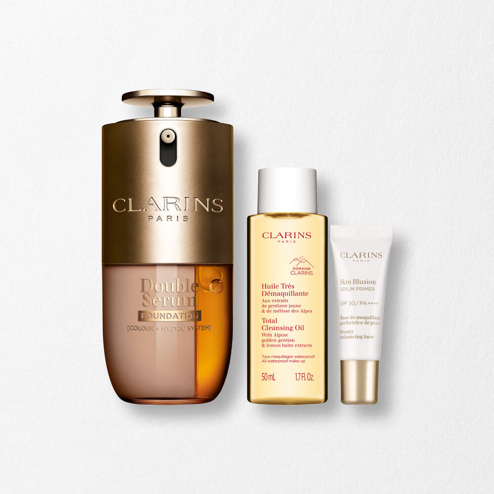 Packshot of Clarins Double Serum Foundation available for every skin tone, featuring key ingredients turmeric and papain