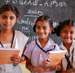 Clarins & FEED to help children's diet & education